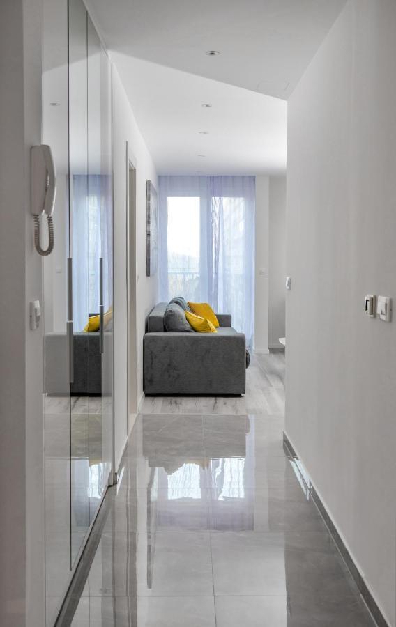 Luxury Apartment Sandra Split Bagian luar foto