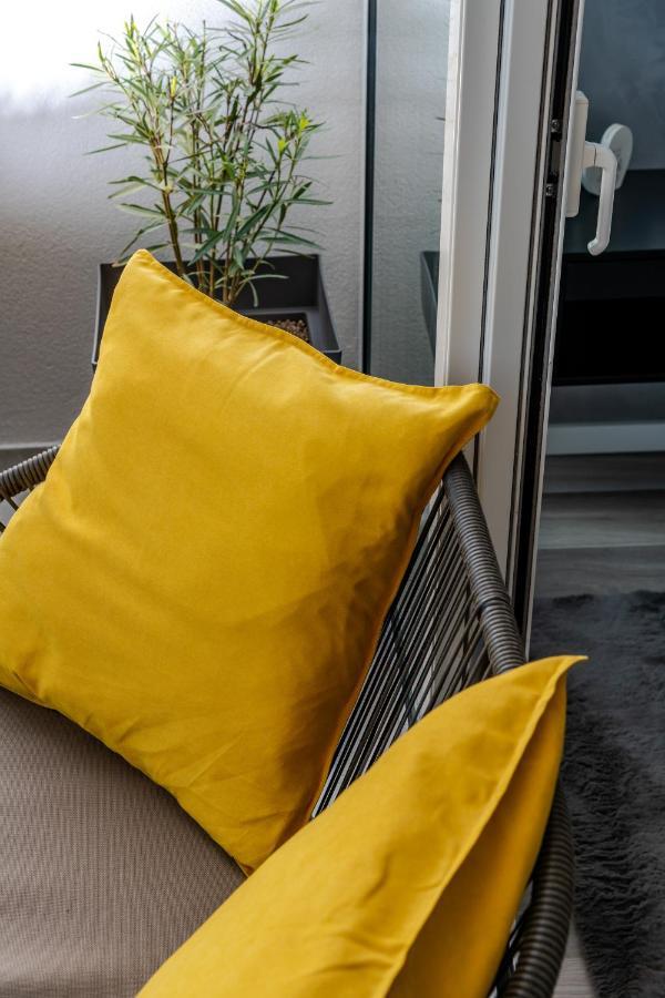 Luxury Apartment Sandra Split Bagian luar foto