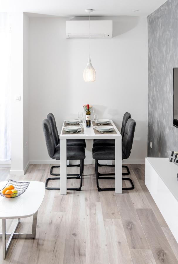 Luxury Apartment Sandra Split Bagian luar foto